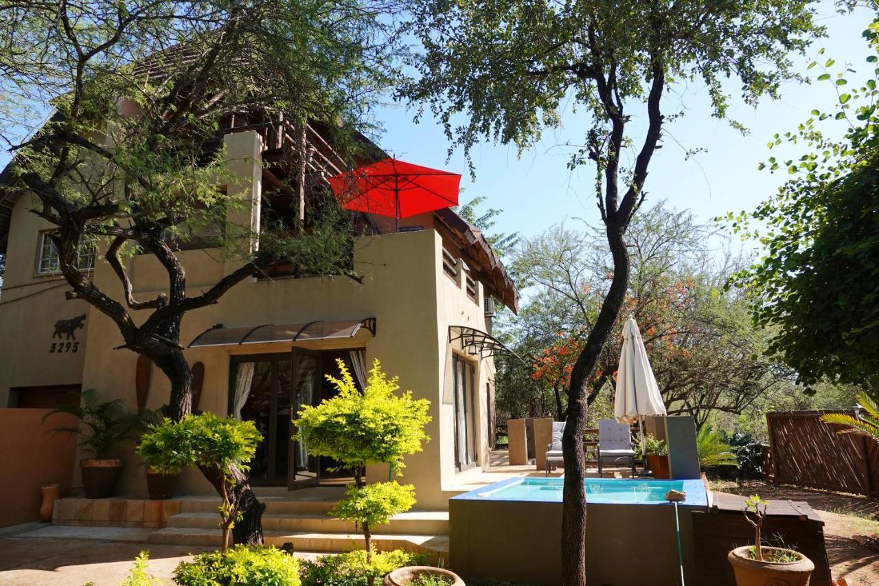 Villa Marloth Park Hippo House Extérieur photo