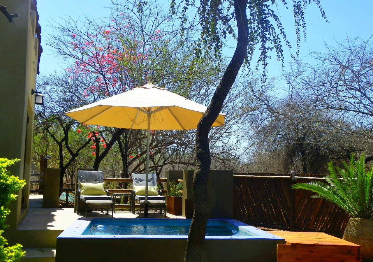 Villa Marloth Park Hippo House Extérieur photo